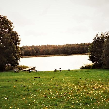 Ferienhaeuser Seewiesen Reimershagen Esterno foto