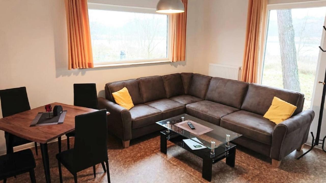 Ferienhaeuser Seewiesen Reimershagen Esterno foto