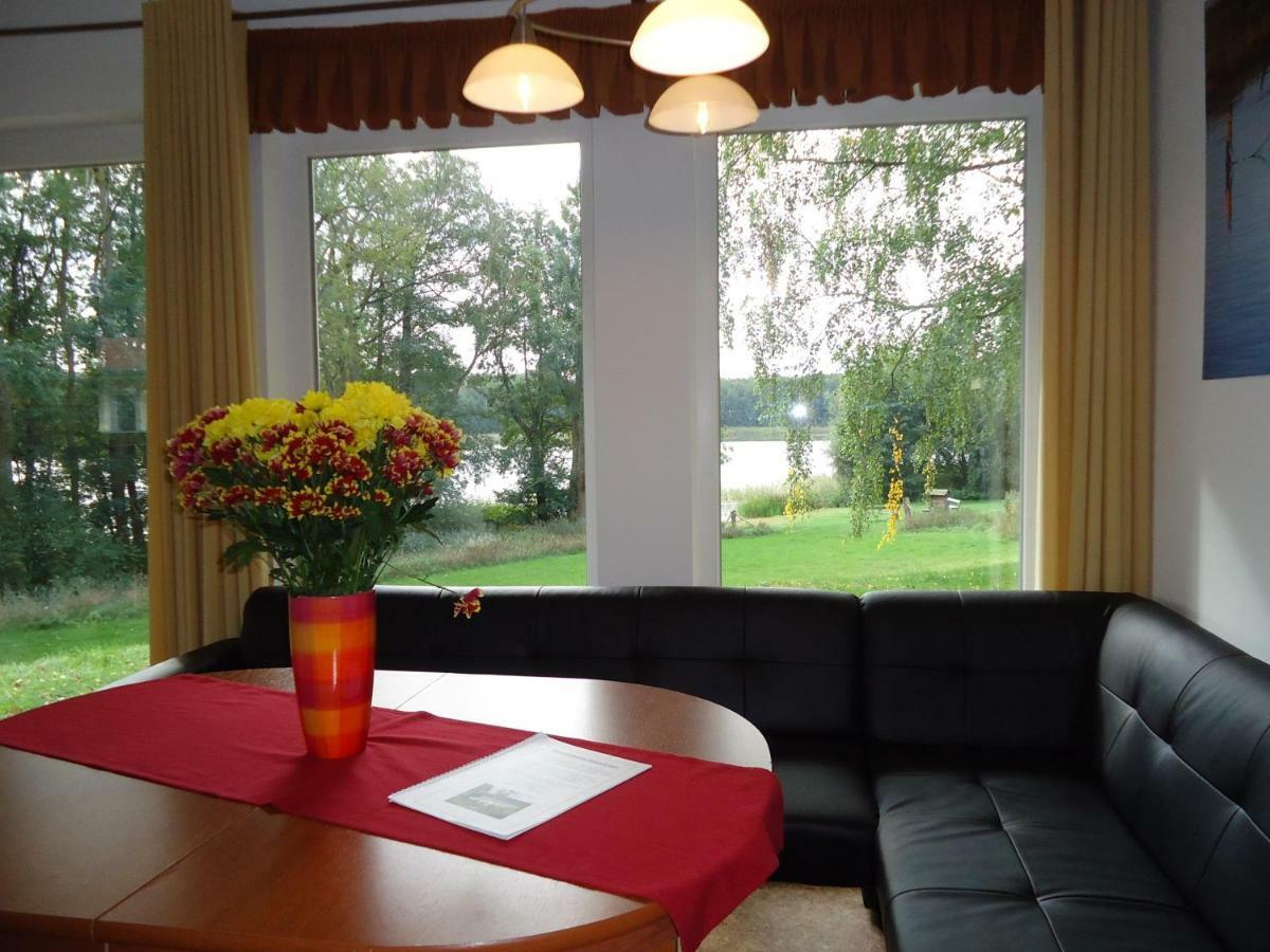 Ferienhaeuser Seewiesen Reimershagen Esterno foto